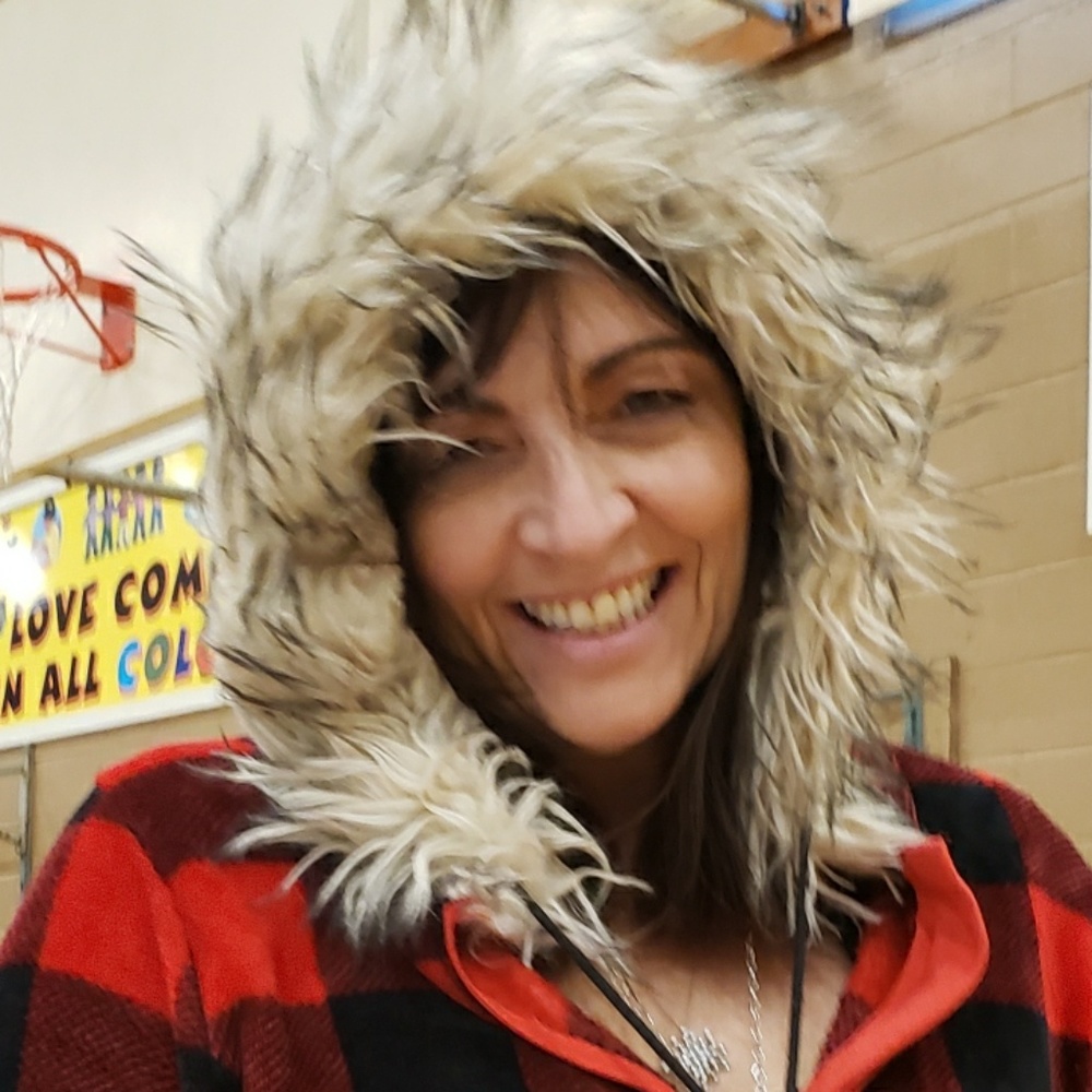 Meet your Posher, Maria